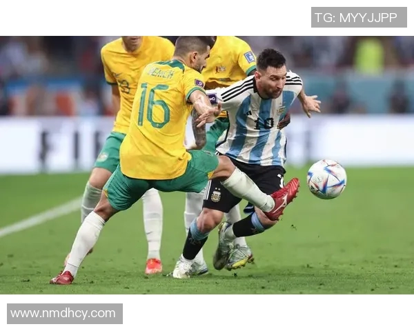 世界杯经典瞬间回顾：那些让球迷泪目与热血沸腾的历史时刻